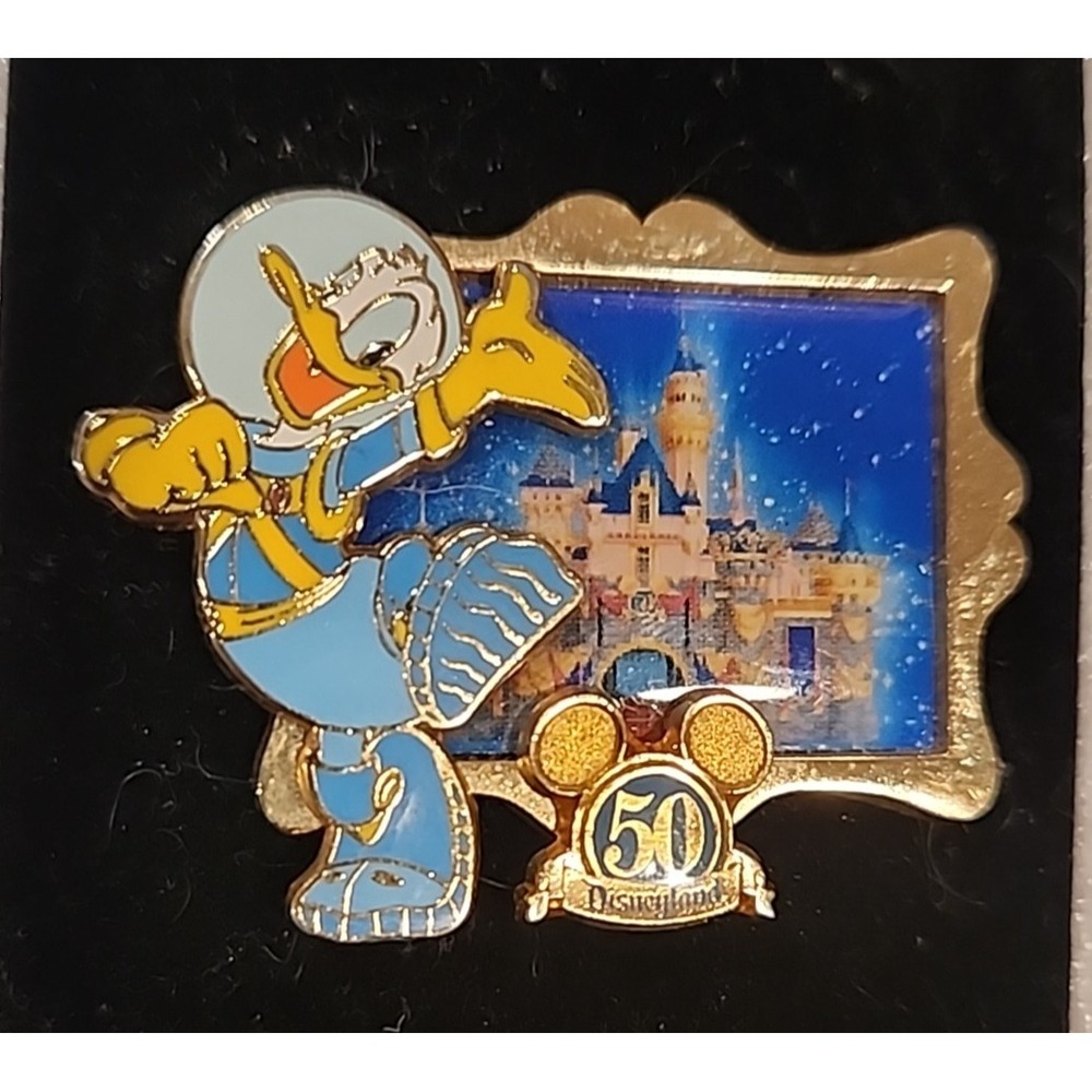 Vintage‎ Disney Pin Donald Duck Happiest Homecoming On Earth Disneyland 50 38490